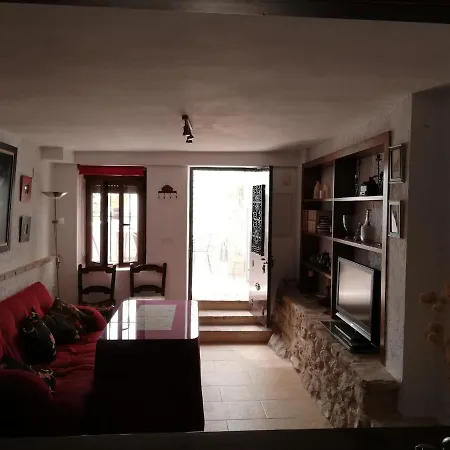 La Casa De Tento Holiday home Tozar